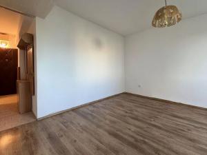 Prodej bytu 2+1, Týnec nad Sázavou, Okružní, 41 m2