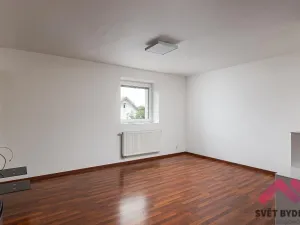 Prodej bytu 3+kk, Břežany II, 69 m2