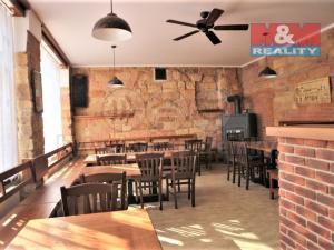Pronájem restaurace, Miletín, náměstí K. J. Erbena, 300 m2