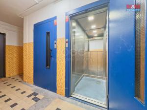 Prodej bytu 1+1, Karviná - Hranice, Bratr. Veverkových, 34 m2