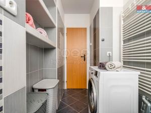 Prodej bytu 2+1, Rožďalovice, 46 m2
