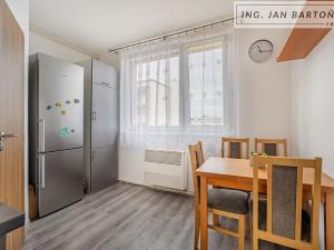 Prodej bytu 2+1, Jihlava, Vančurova, 58 m2