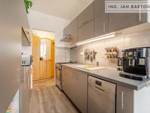 Prodej bytu 2+1, Jihlava, Vančurova, 58 m2