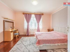 Prodej rodinného domu, Kladno - Dubí, Průmyslová, 180 m2