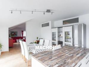 Prodej rodinného domu, Kostelec u Křížků, 353 m2