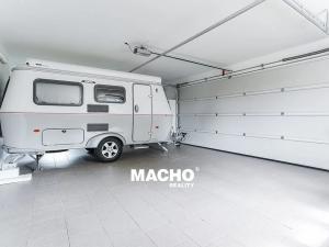 Prodej rodinného domu, Kostelec u Křížků, 353 m2