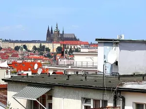 Pronájem bytu 1+kk, Praha - Nové Město, Hálkova, 30 m2