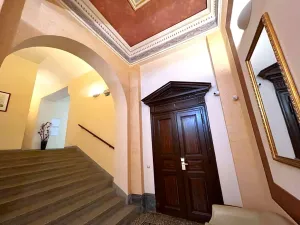 Pronájem bytu 1+kk, Praha - Nové Město, Hálkova, 30 m2