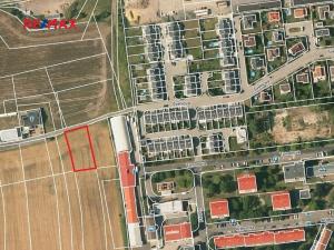Prodej komerčního pozemku, Slaný, 1329 m2