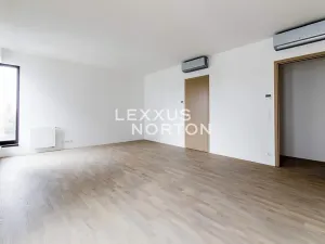 Pronájem bytu 4+kk, Praha - Holešovice, Sanderova, 137 m2