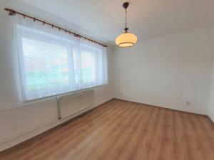 Pronájem bytu 2+1, Kralupy nad Vltavou, Na Hrádku, 77 m2