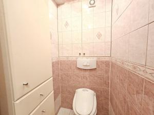 Pronájem bytu 2+1, Kralupy nad Vltavou, sídl. Hůrka, 58 m2
