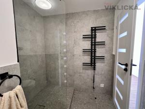 Pronájem bytu 1+kk, Praha - Čimice, Křivenická, 36 m2