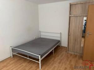 Pronájem bytu 1+1, Zlín, Padělky II, 35 m2