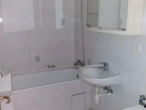 Pronájem bytu 2+kk, Praha - Libeň, Na žertvách, 50 m2