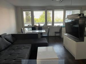 Pronájem pokoje, Praha - Řepy, Mrkvičkova, 20 m2