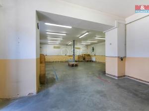 Pronájem výrobních prostor, Přeštice, Veleslavínova, 918 m2