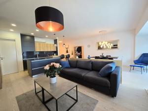 Pronájem bytu 3+kk, Praha - Smíchov, Kobrova, 138 m2