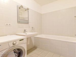 Pronájem bytu 2+kk, Praha - Holešovice, U průhonu, 70 m2