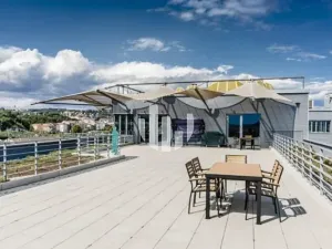 Pronájem kanceláře, Praha - Smíchov, Nádražní, 539 m2