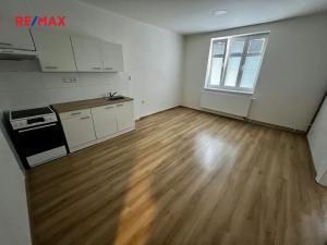Pronájem bytu 3+kk, Uherské Hradiště, náměstí Míru, 100 m2