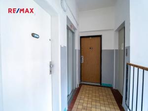 Prodej bytu 1+1, Kolín, Na Magistrále, 33 m2