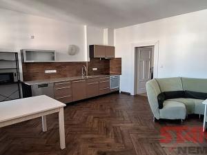 Pronájem bytu 3+kk, Plzeň, Anglické nábřeží, 95 m2