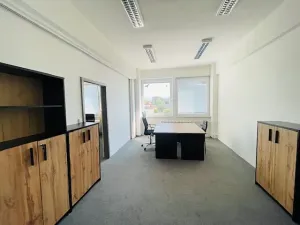 Pronájem kanceláře, Šumperk, Dr. E. Beneše, 21 m2