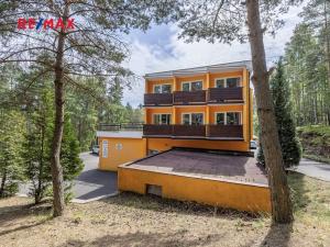 Prodej vícegeneračního domu, Doksy, Pod Borným, 1700 m2
