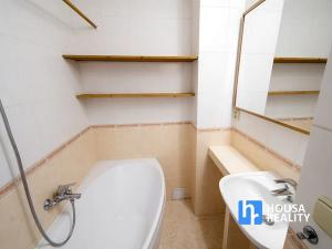 Pronájem bytu 2+kk, Praha - Dejvice, Koulova, 46 m2