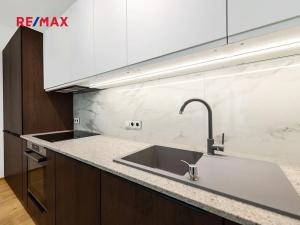 Pronájem bytu 2+kk, Praha - Košíře, Na pomezí, 58 m2