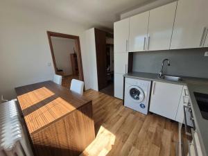 Pronájem bytu 1+1, Brno, Štouračova, 30 m2