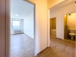 Pronájem bytu 3+1, Praha - Háje, Matúškova, 70 m2
