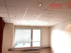 Pronájem bytu 2+1, Chomutov, Kundratická, 56 m2