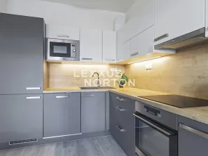 Prodej bytu 2+kk, Jinočany, Emy Destinové, 56 m2