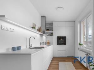 Prodej bytu 3+kk, Praha - Strašnice, Michelangelova, 63 m2