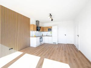 Prodej bytu 2+kk, Praha - Letňany, Tupolevova, 52 m2