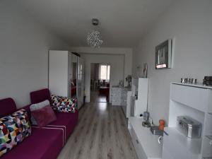 Prodej bytu 2+kk, Karlovy Vary, Šmeralova, 44 m2
