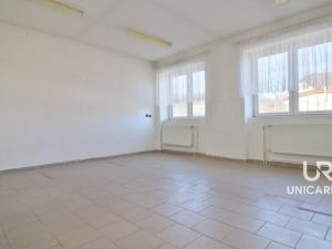 Prodej kanceláře, Letovice, U koupaliště, 834 m2