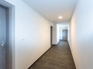 Pronájem bytu 1+kk, Praha - Háje, Výstavní, 33 m2