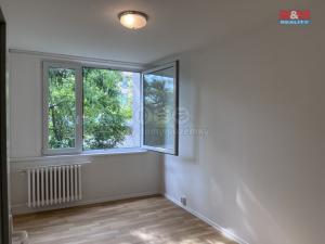 Pronájem bytu 2+kk, Praha - Petrovice, Morseova, 43 m2