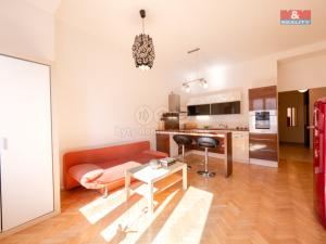 Pronájem bytu 2+kk, Praha - Vršovice, 28. pluku, 44 m2