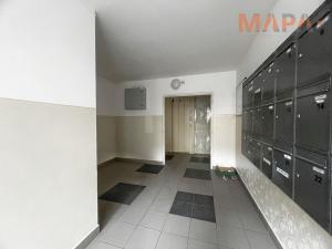 Prodej bytu 2+1, Chomutov, Skalková, 61 m2