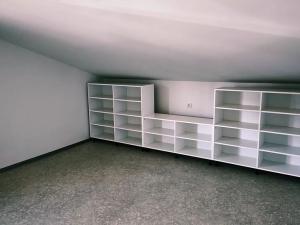 Pronájem bytu 1+kk, Praha - Kunratice, Vídeňská, 31 m2