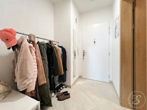 Pronájem bytu 2+kk, Praha - Horní Měcholupy, Mantovská, 59 m2