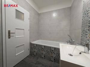 Pronájem bytu 2+1, Praha - Vršovice, Na louži, 61 m2