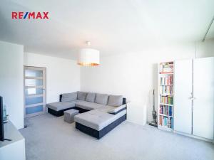 Prodej bytu 4+1, Praha - Řepy, Španielova, 90 m2