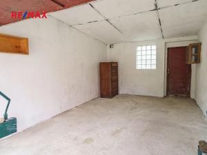 Prodej garáže, Měcholupy, 130 m2