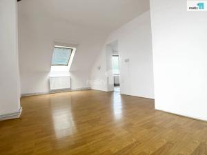 Pronájem bytu 3+1, Kroměříž, Chropyňská, 74 m2