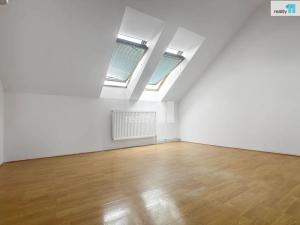 Pronájem bytu 3+1, Kroměříž, Chropyňská, 74 m2